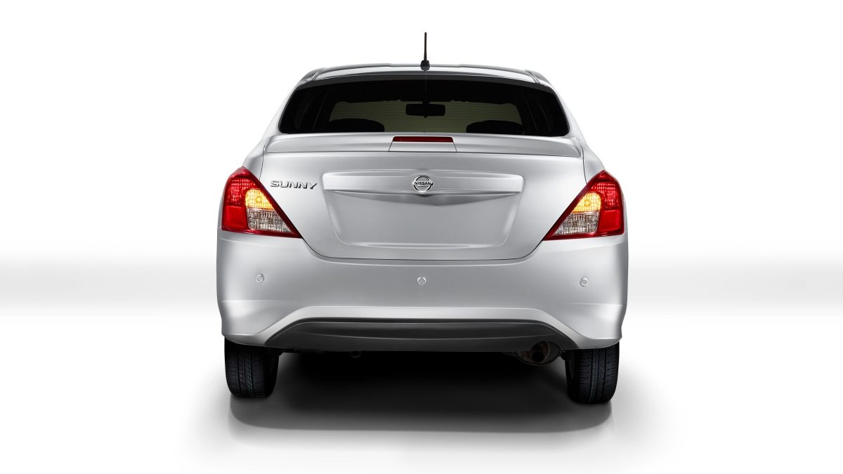 
								Nissan Sunny – 74665 full									